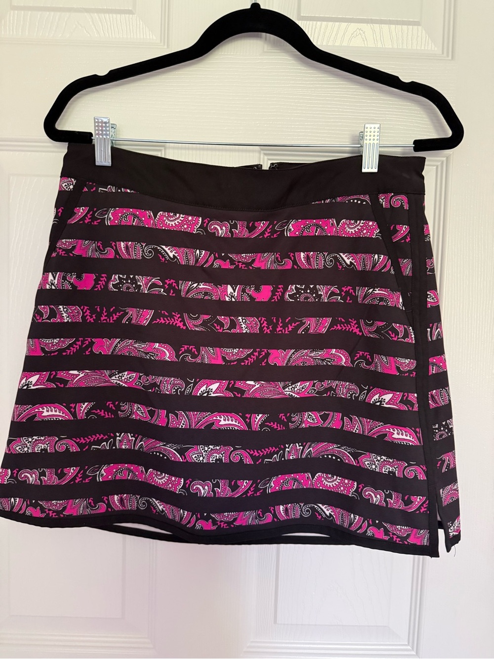 Lady Hagen Pink Paisley Stripe Golf Skort size 6
